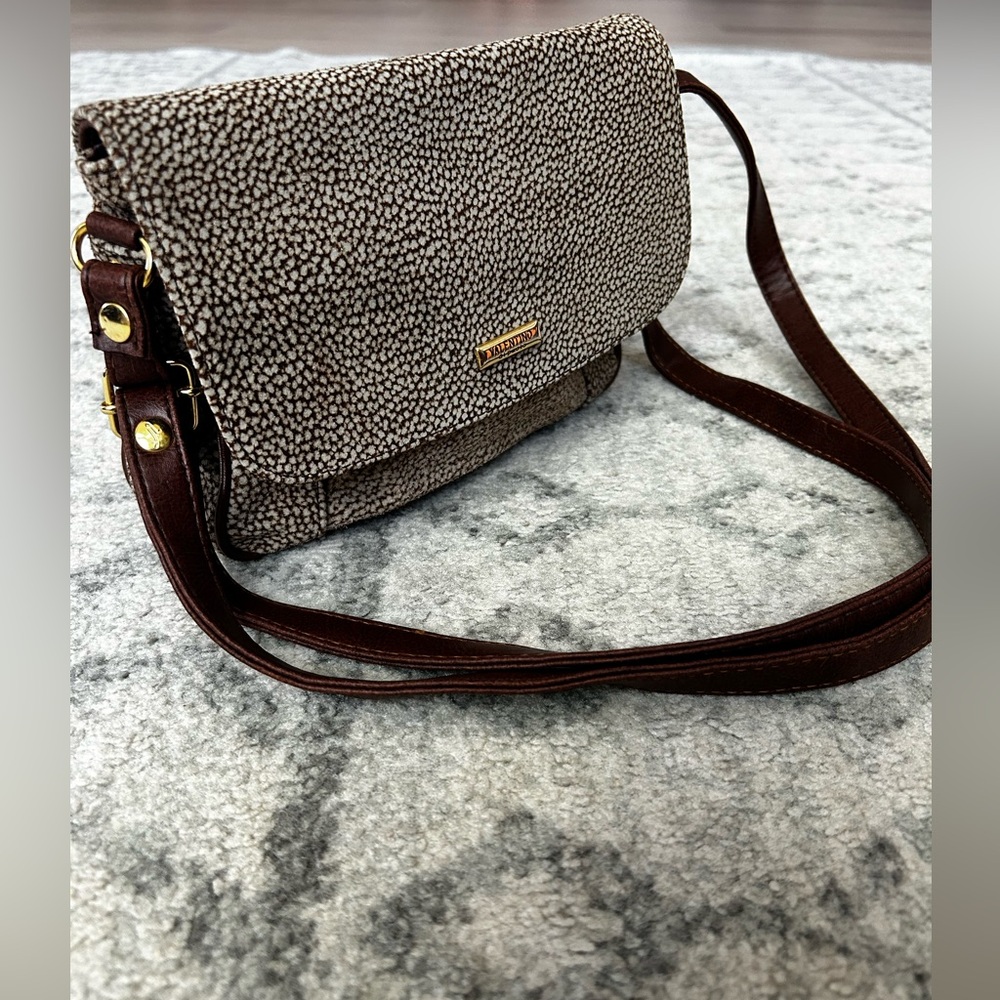 🌸 Valentino Dipaolo Leather Brown Crossbody Purse